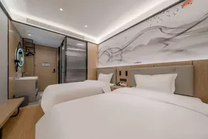 Weiting Hotel (Ruijin Hospital Dapuqiao Metro Station Branch) - Image 5