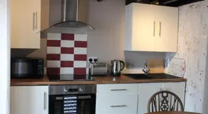 Skelton Grange Farmhouse - Image 4