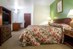 Passport Inn Paradise PA - Image 5