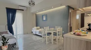 Vesperi Studios & Apartments - Image 2