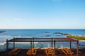 Saint Beach Hotel - Image 3