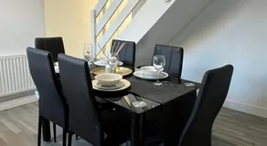2Bed House-10min drive to Durham - Image 5