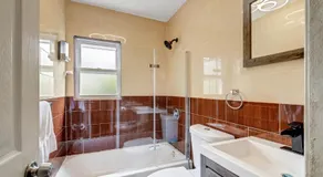 Modern Cozy 3BR Home Just 10 mins From JFK! residence - Image 2