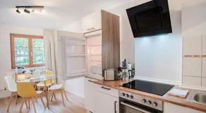 Neues Design-Apartment, Altstadt, Business&Ferien, Küche, Netflix - Image 2