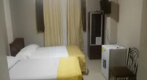 Hotel Premier Inn - Image 2