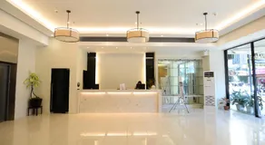 Ever O Business Hotel - Image 5
