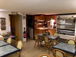 Hôtel Bosquet Pau Centre - Self Check In Budget Hotel - Image 3