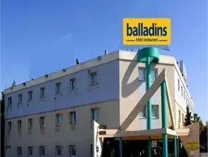 Welcomotel Les Mureaux - Image 3