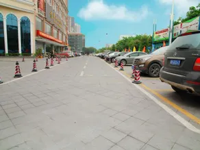 Vienna Hotel Guangzhou Panyu Chimelong Shiqiao Metro Station - Image 3
