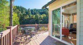 Strawhouse Resorts - Image 4