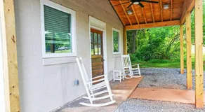 Cozy Country Home with Room for Entire Family - Image 3