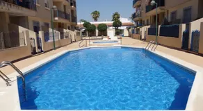 Nice apartment with spacious terrass, park view and rooftop - Image 3