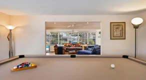 Maison conviviale et familiale avec piscine privée, terrasse et barbecue | Vue sur l'eau - Image 3