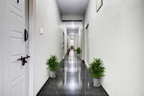 Hotel O BS Residency - Image 4