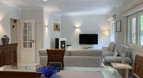 FLH Cascais Posh Apartment - Image 2