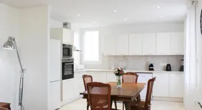 Renovated 2-bedroom apartment - Image 3