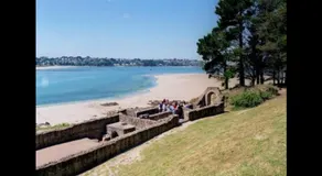 Tente 3 chambres, petit camping familial vue mer - Image 4