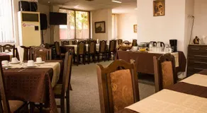 Family Hotel Saint Iliya - Image 3