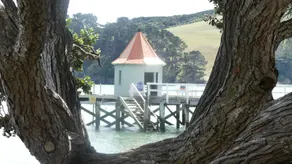 Akaroa Vista Apartment with car park - Image 5