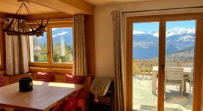 K2 Chalet - Image 3