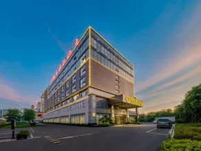 Jinhao International Hotel (Liuzhou Five-Star Pedestrian Street Diwang Xintiandi Branch) - Image 5