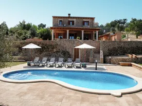 Villa in Mallorca with Private Pool - Image 3