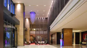 The Qube International Hotel Shanghai Disneyland Park & International Tourism and Resort Branch - Free round-trip shuttle between the hotel and Shanghai Disneyland & between the hotel and PVG International Airport - Image 3