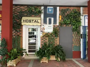 Hostal Tres Cantos - Image 3