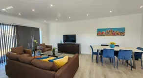 Paradigm Court, Luxury 2-Bedroom Apartment F3, Oxford - Image 3