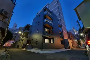 Tokyo Houses - Image 4