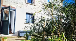 Maison charmante avec jardin à 7 min de Giverny, Sauna, Wifi, parking gratuit dans la rue, calme - Image 1