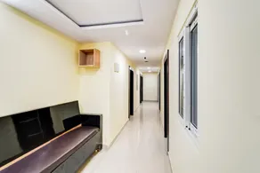Hotel O by OYO R Square NARSINGI - Image 4