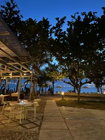 Gold View Beachfront Resort - Image 5