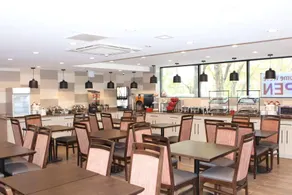 Ramada by Wyndham Bronx Terminal - Image 1