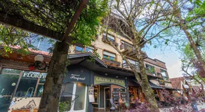 3 Quartos na Mais Incrível Localização de Gramado - Image 3