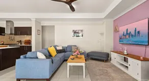 Hinterland Retreat 5 bedrooms, pool & hot tub - Image 2