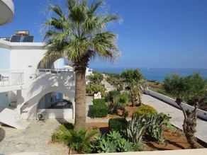 Blue Beach Villas Apartments - Image 3
