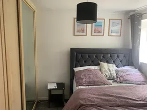 Lovely room in South London - Image 4