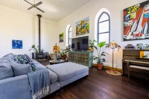 Hay Valley Chapel & Cemetery BNB - Image 2