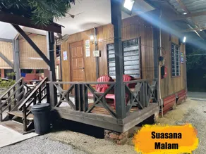 Homestay (Chalet D'Tepian) Sungai Muar, Pagoh - Image 5
