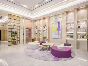 Lavande Hotel Shenzhen Airport Fuyong Metro Station - Image 2