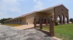 Albany Inn & RV Campground - Image 3