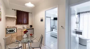 Aggelos Apartments & Deluxe Studios - Image 2