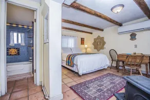 Taos Goji Farm & Eco-Lodge Retreat - Image 5