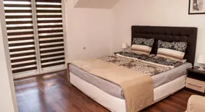 Apartment Elegant - Image 2