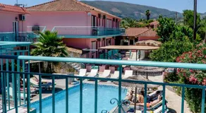 Maui Poolside Studios - Image 3