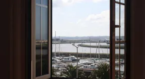 Hostel 402 - Image 3