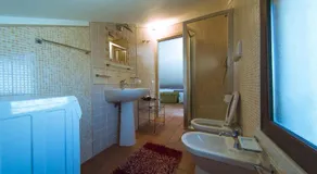 Mansarda con Vista Piscina - Image 2
