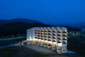 CozyCove Boutique Hotel - Image 5