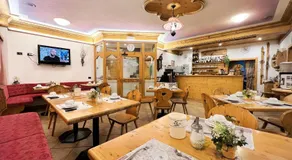 Garni Francescato - Image 4